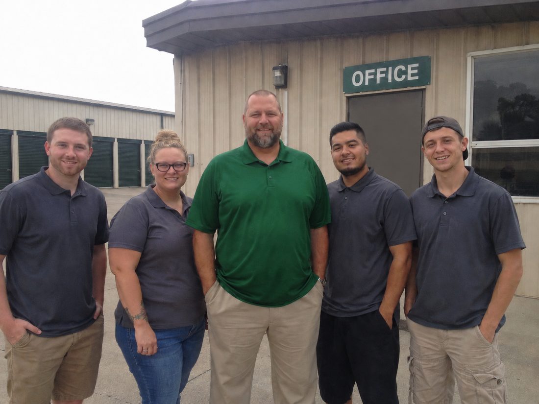 Pest control professionals in Sparks, NV